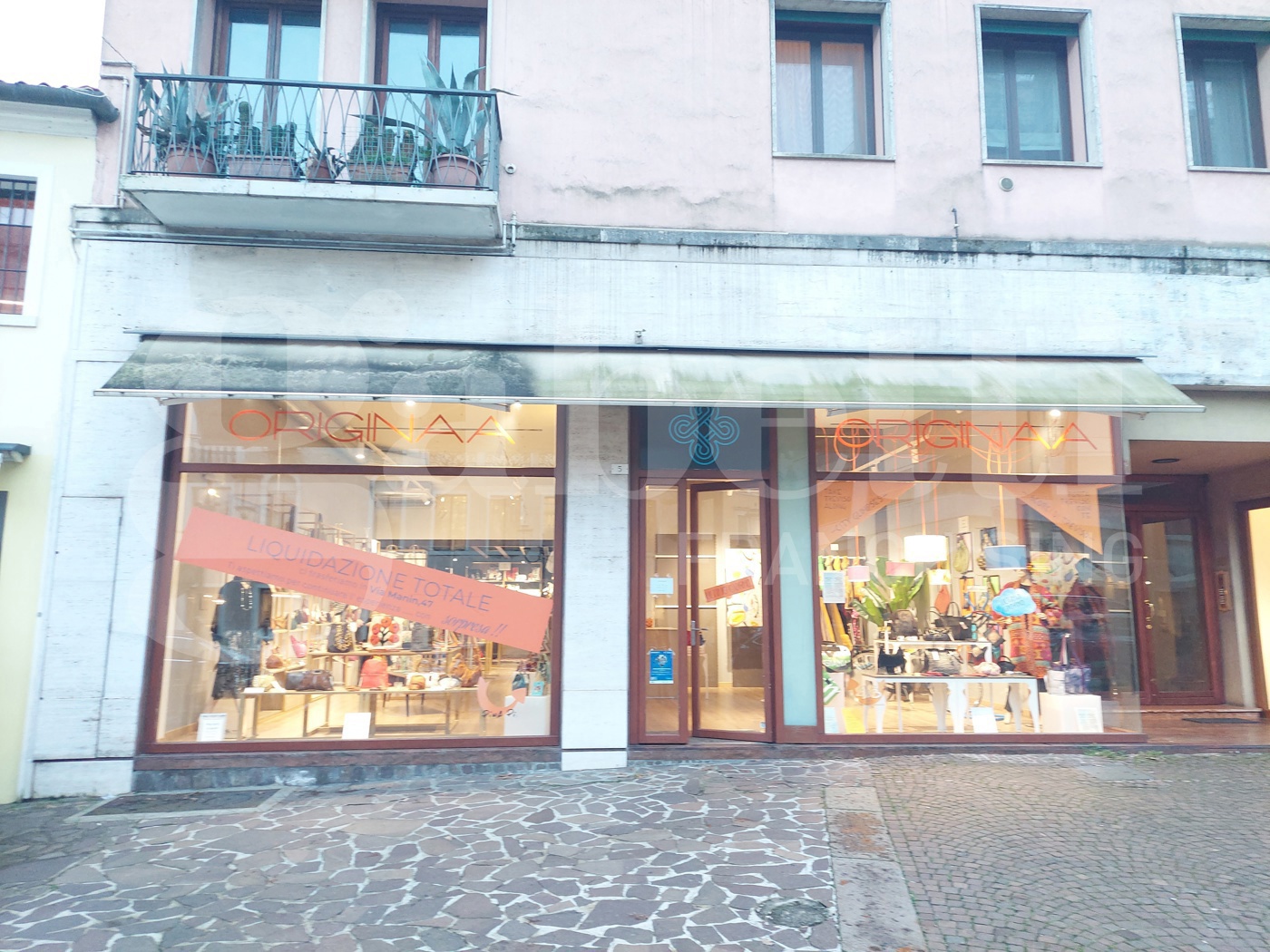 Negozio in affitto a Treviso