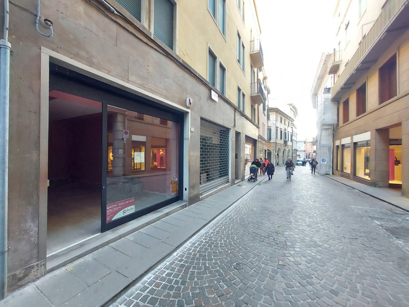 Negozio in affitto a Treviso