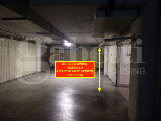 Box/Garage 30mq in affitto a Treviso