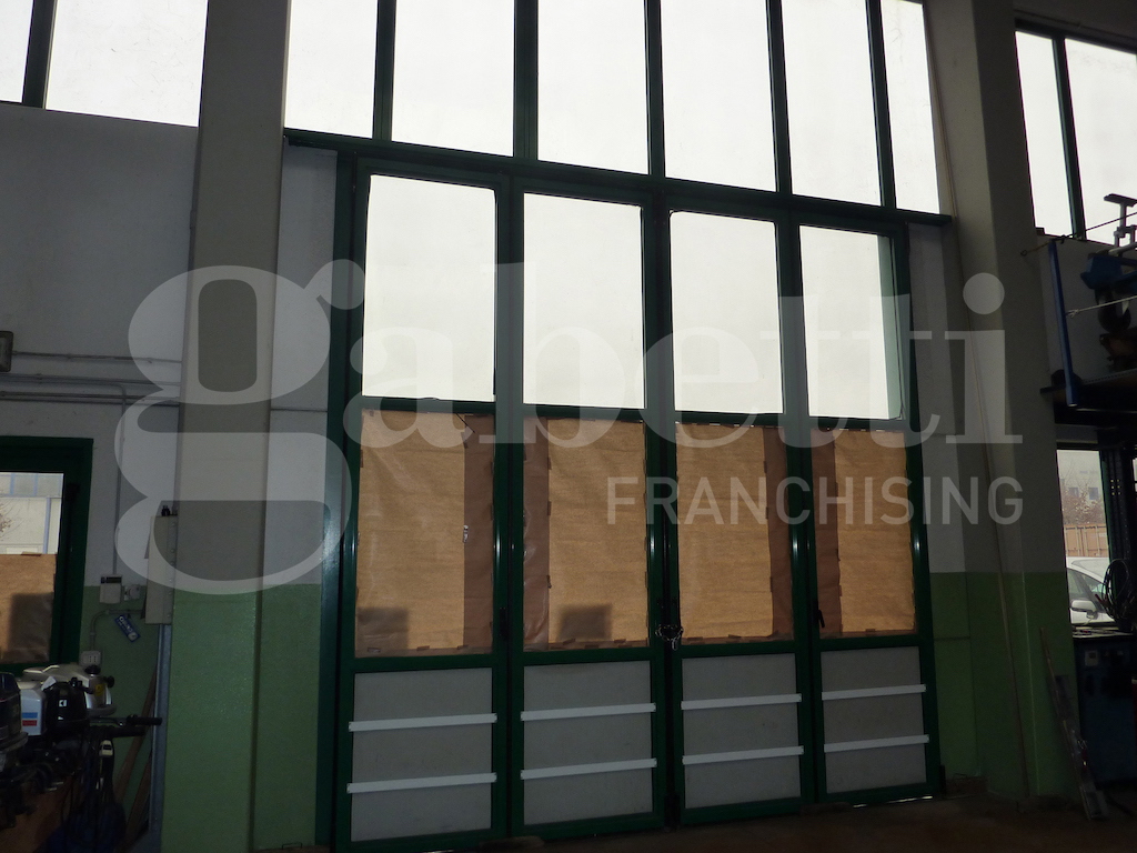 Capannone con box doppio a Quarto d'Altino