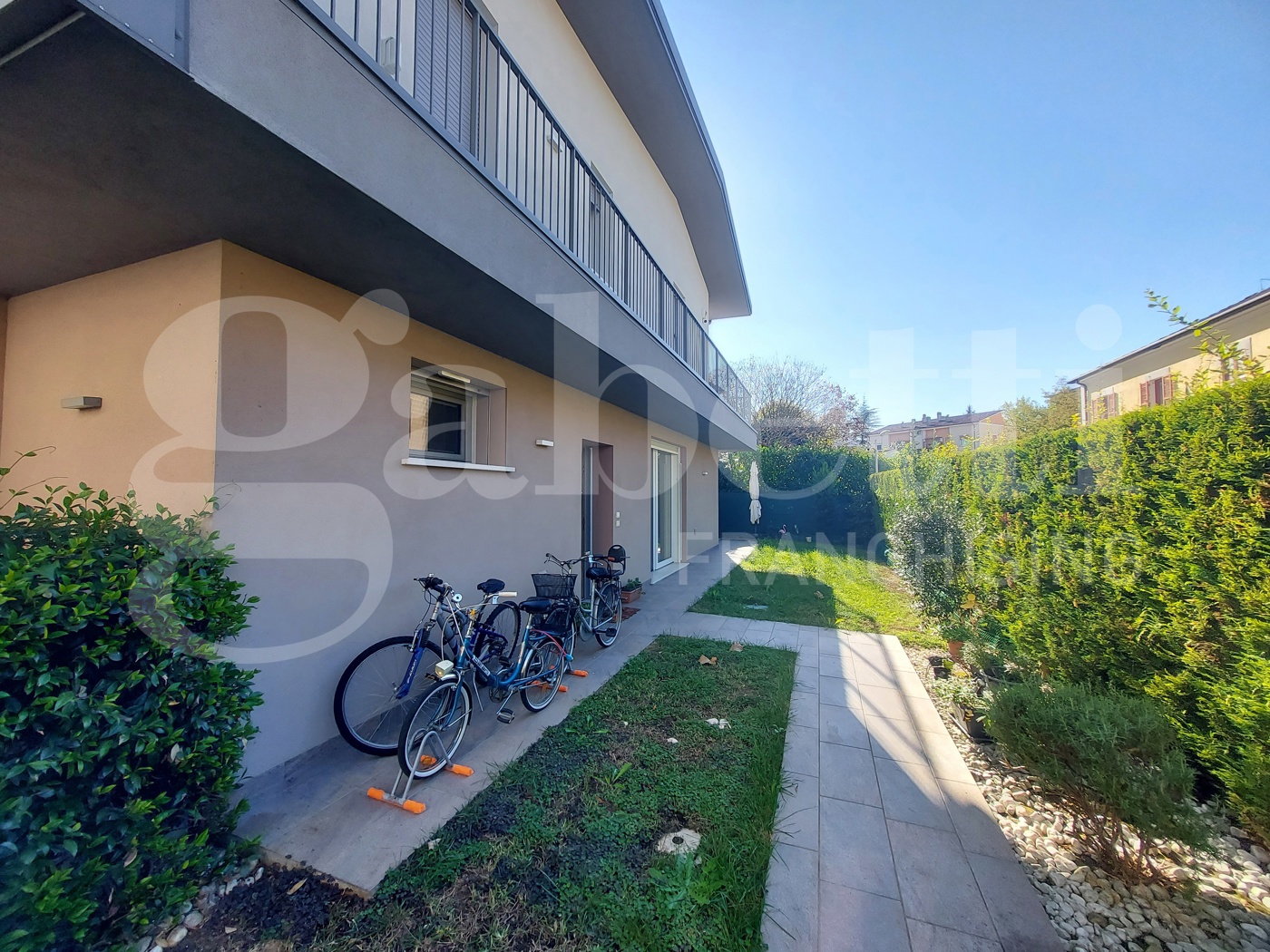 Villa Bifamiliare arredata in affitto a Treviso