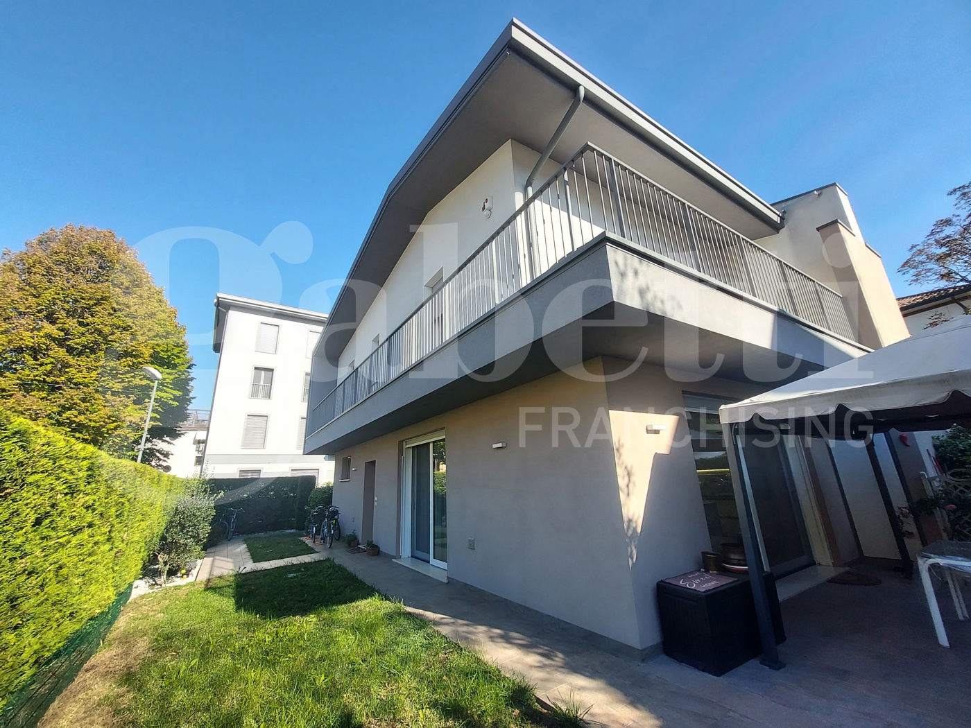 Villa Bifamiliare arredata in affitto a Treviso