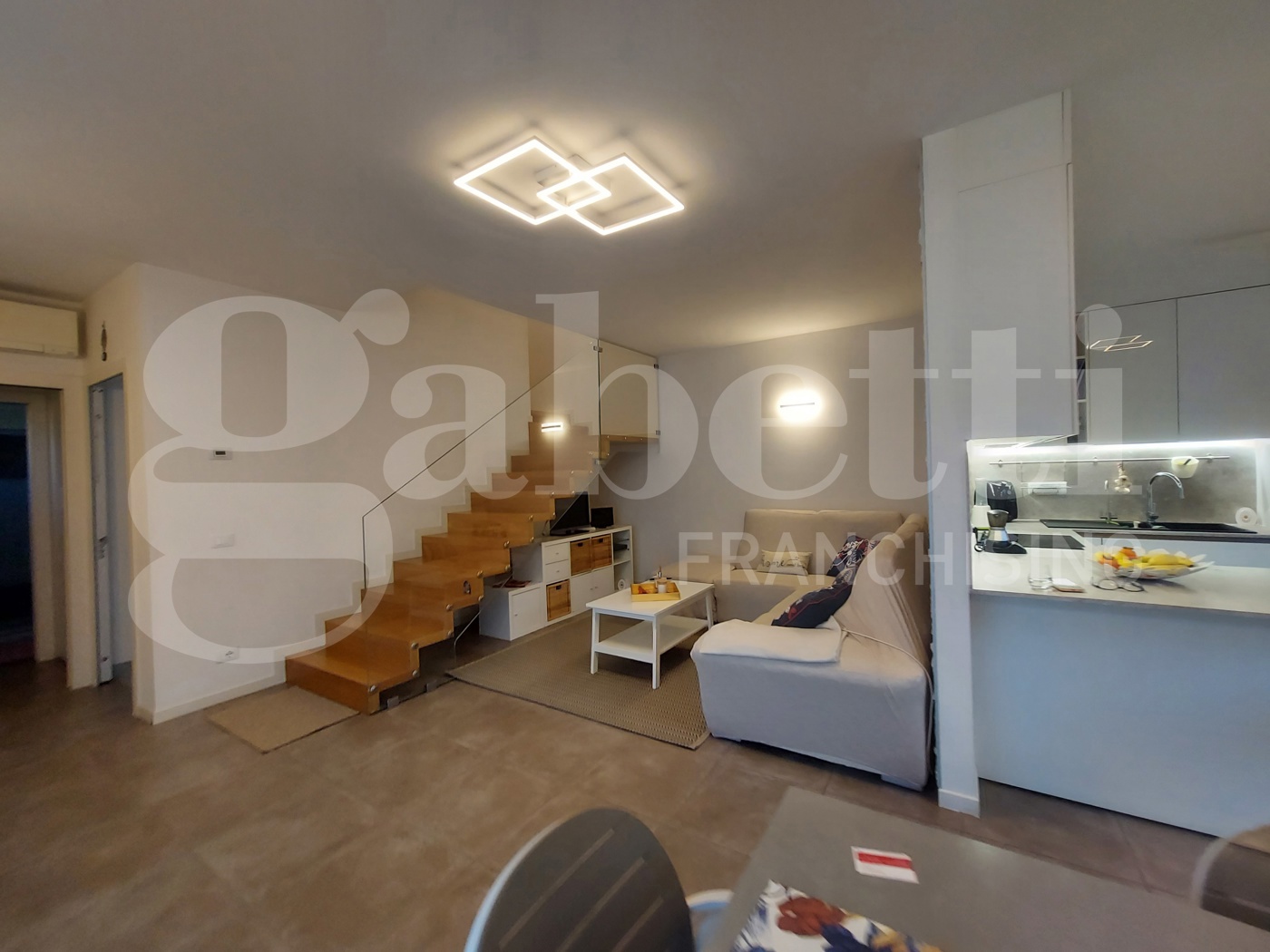 Villa Bifamiliare arredata in affitto a Treviso