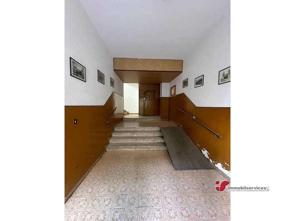Quadrilocale in vendita a Palermo