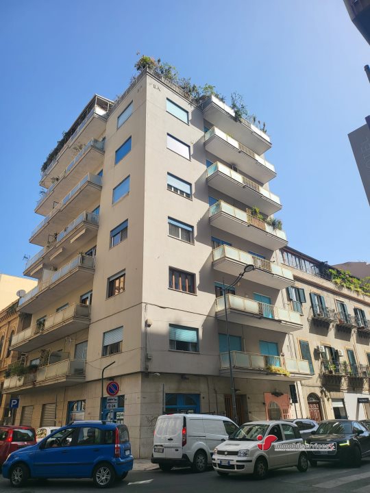 Quadrilocale in affitto a Palermo