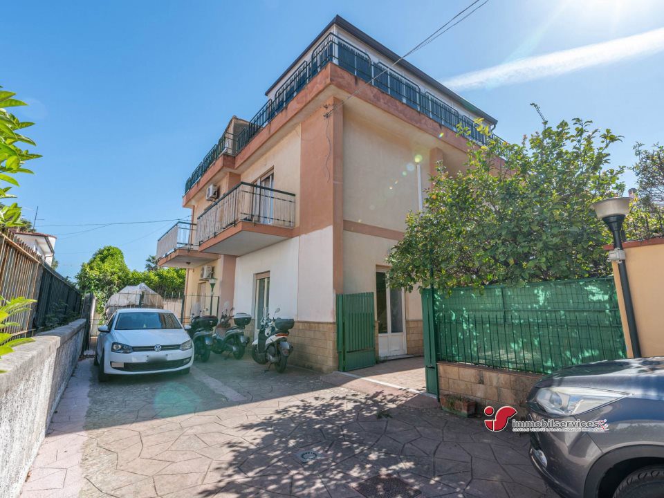 Villa in vendita, Palermo mondello