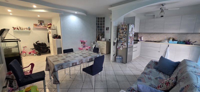 Trilocale in vendita a Nova Milanese