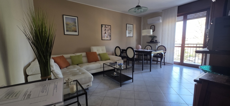 Trilocale in vendita a Nova Milanese