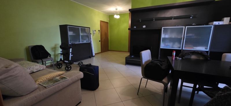 Trilocale arredato in affitto a Nova Milanese