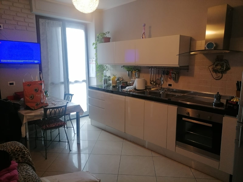 Trilocale in vendita a Desio