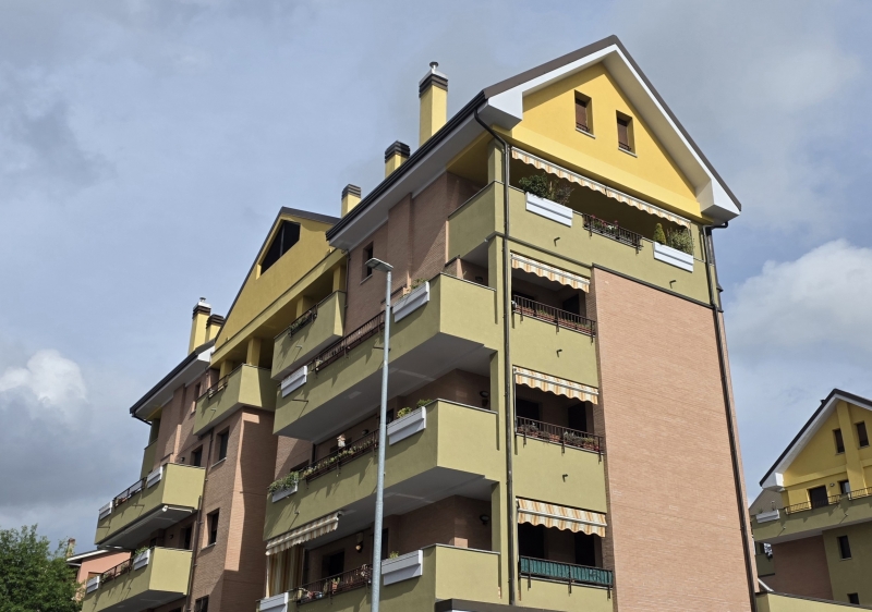 Bilocale con terrazzo a Nova Milanese