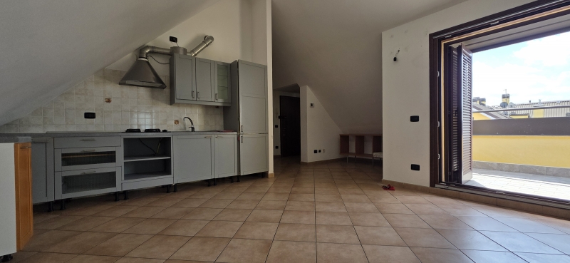 Bilocale con terrazzo a Nova Milanese