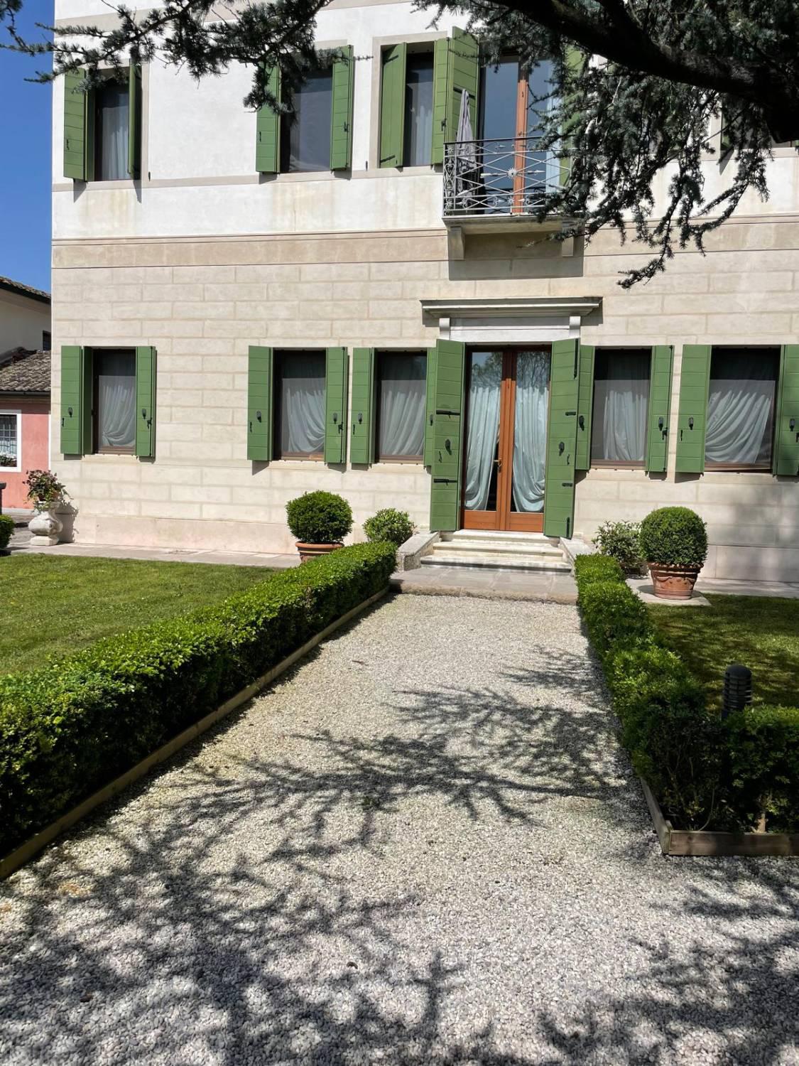 Appartamento con giardino a Mogliano Veneto