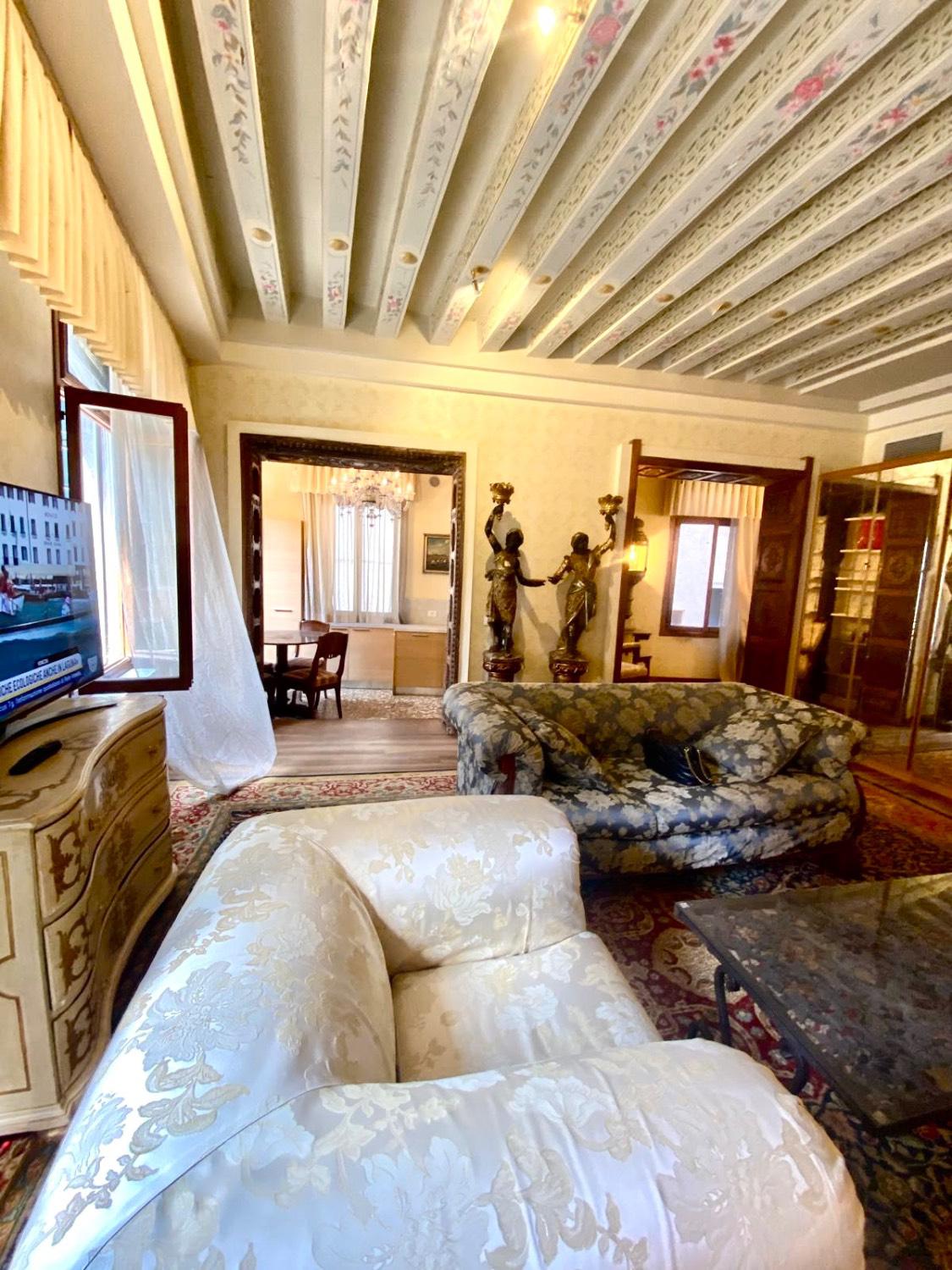 Bilocale ristrutturato a Venezia