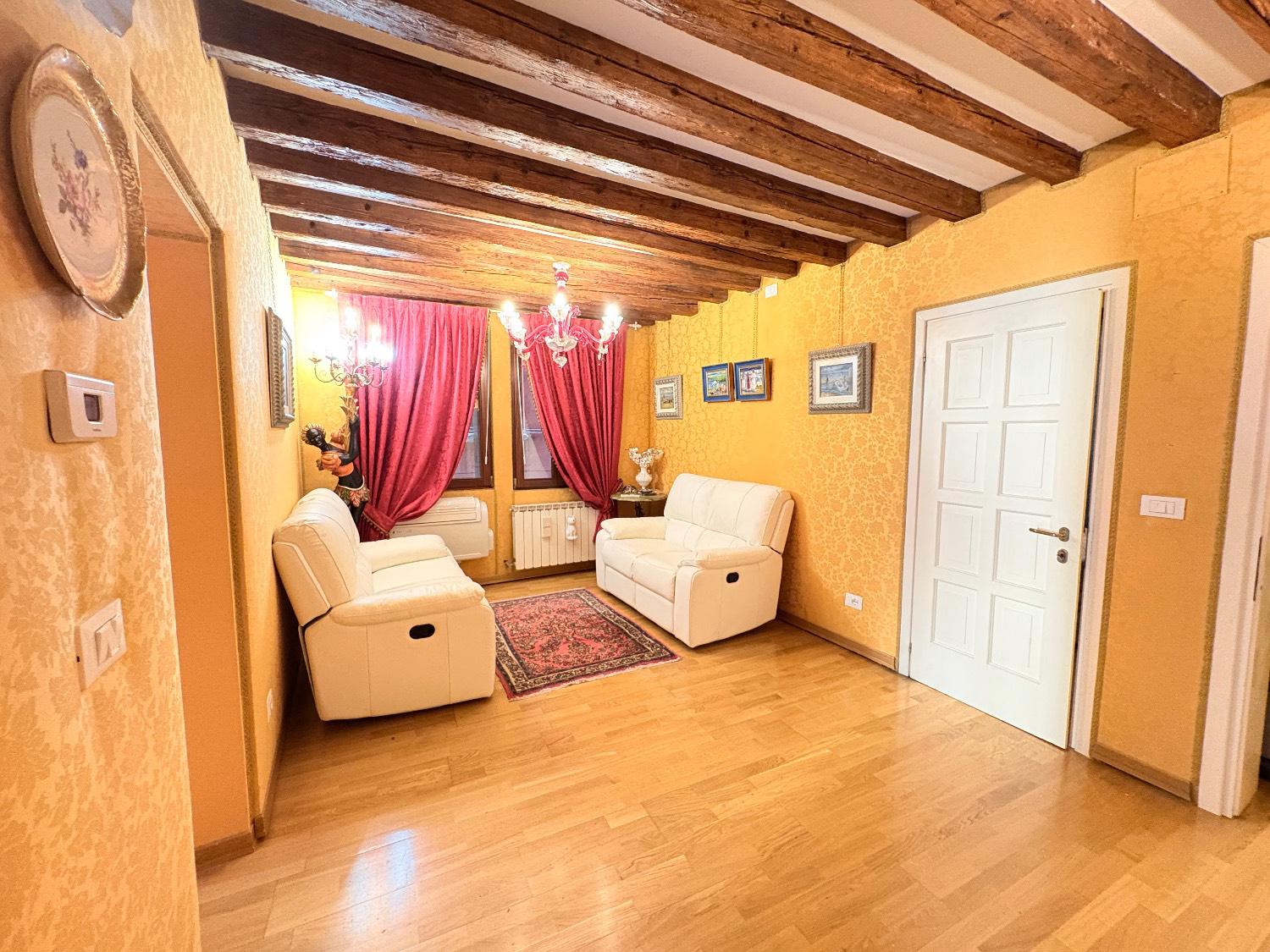 Quadrilocale in vendita a Venezia