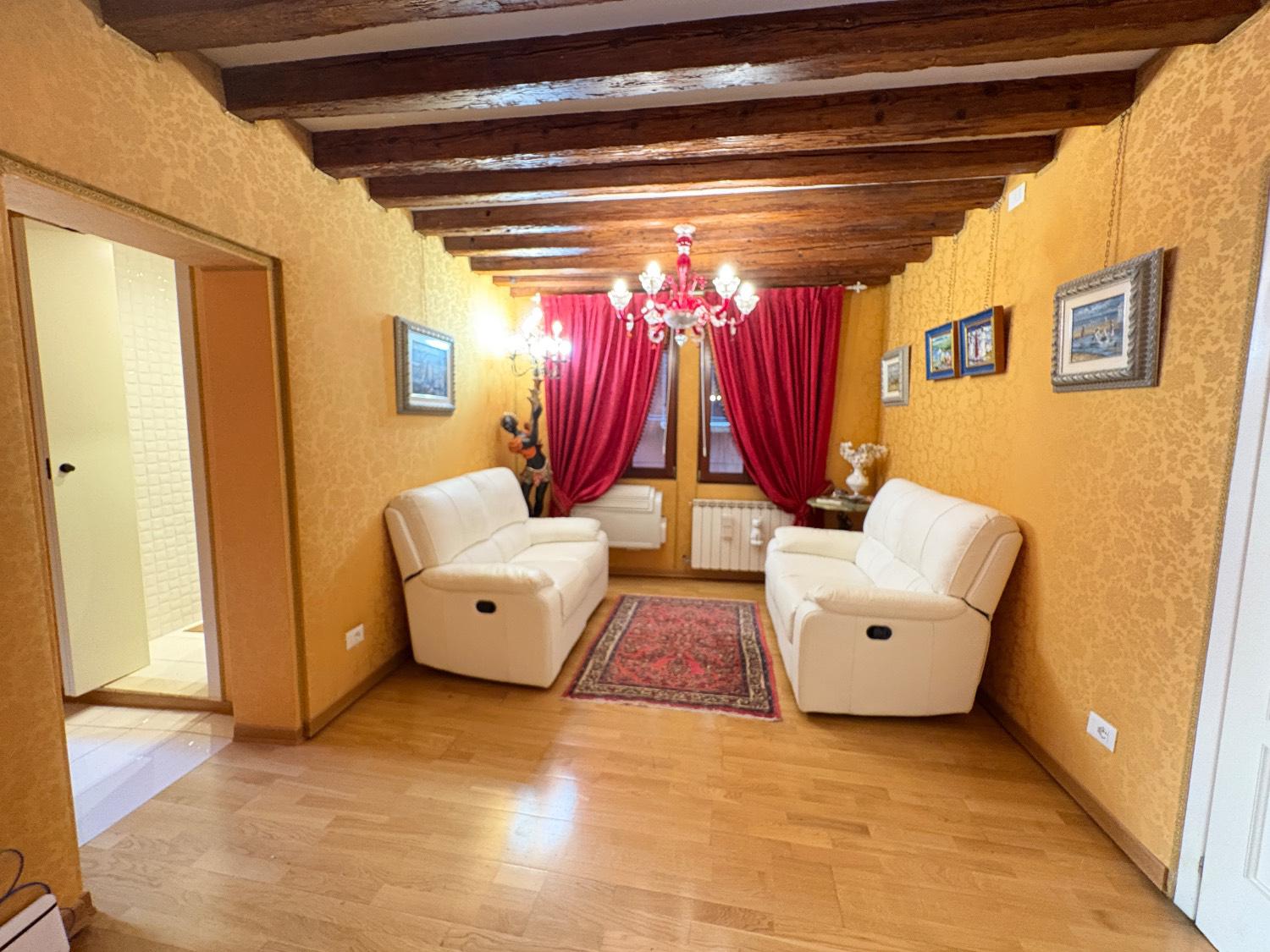 Quadrilocale in vendita a Venezia