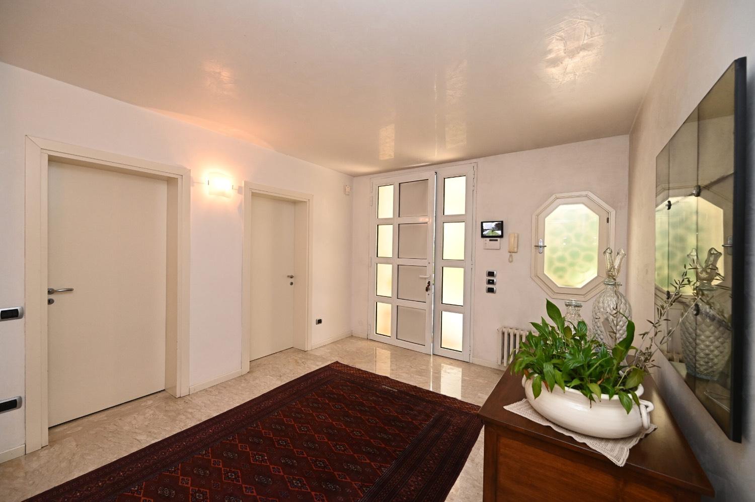 Villa con giardino a Venezia