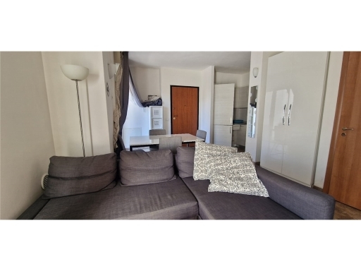 Trilocale con terrazzo, Firenze novoli