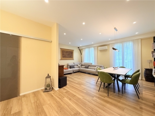 Appartamento con terrazzi, Firenze soffiano
