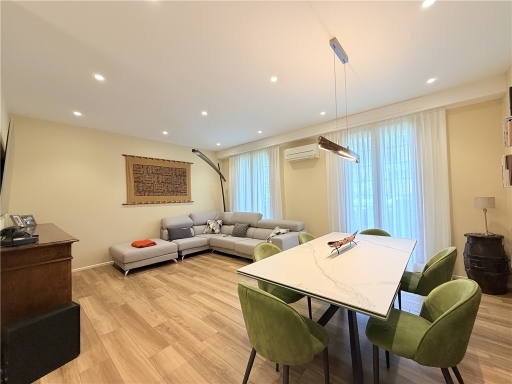 Appartamento con terrazzi, Firenze soffiano