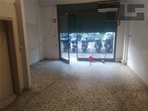 Negozio in vendita, Firenze coverciano