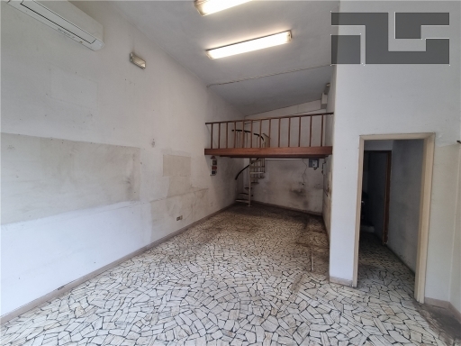 Negozio in vendita, Firenze coverciano