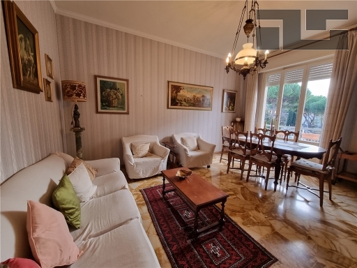 Quadrilocale con giardino, Firenze campo di marte-viale volta