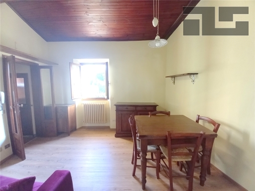 Trilocale in affitto, Firenze coverciano