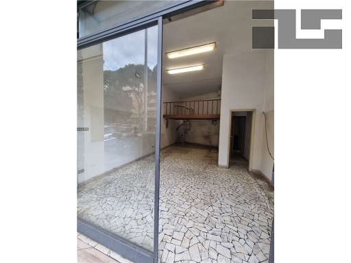 Negozio in affitto, Firenze coverciano