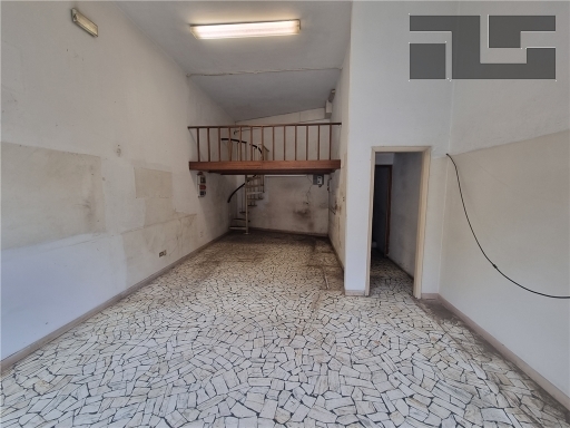 Negozio in affitto, Firenze coverciano