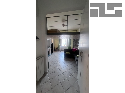 Bilocale con terrazzo, Firenze gavinana