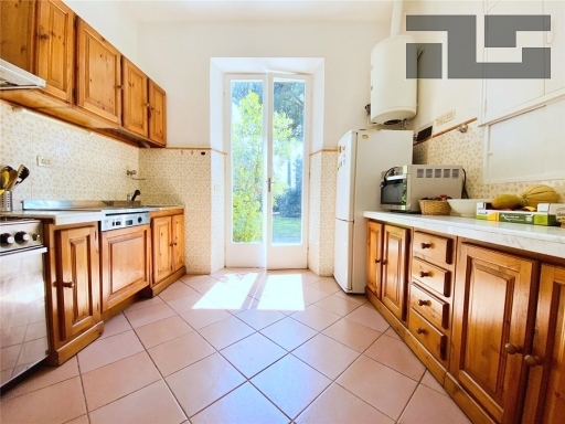 Villa con giardino, Camaiore lido di