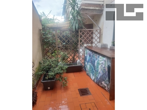 Villa con giardino, Scandicci centro