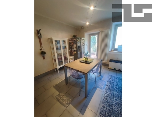 Villa con giardino, Scandicci centro