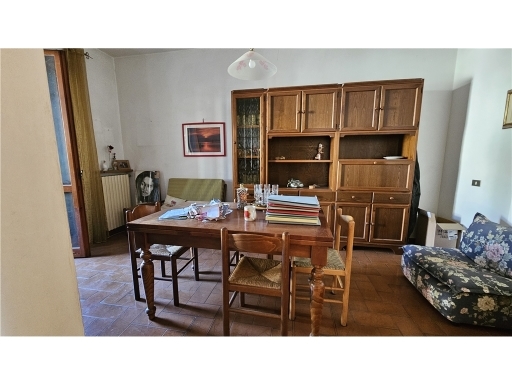 Villa con giardino, Empoli stadio