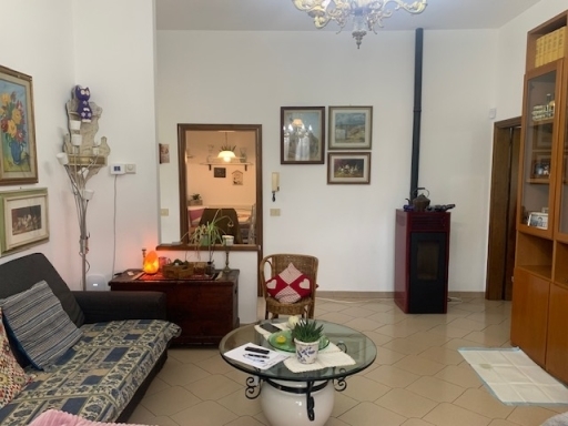 Casa indipendente con giardino, Empoli casenuove