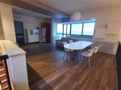 Attico con terrazzo, Empoli santa maria