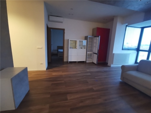 Attico con terrazzo, Empoli santa maria