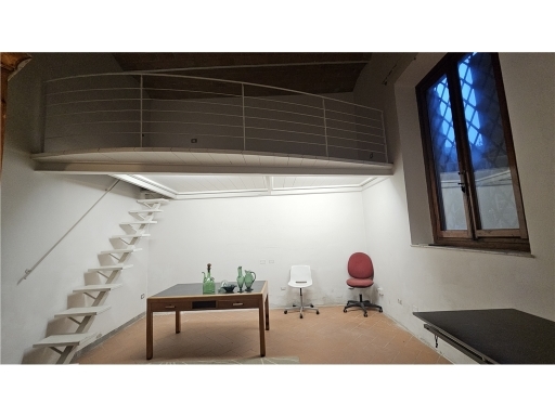 Negozio in affitto, Empoli centro