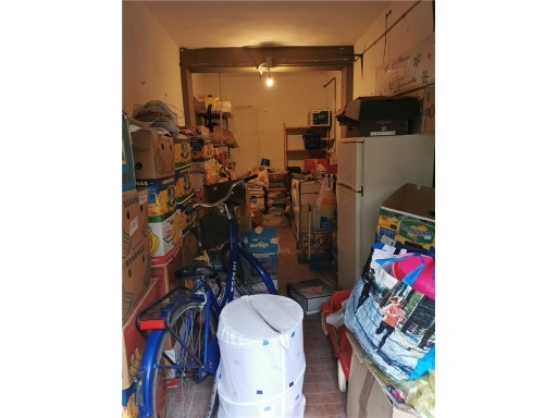 Magazzino in vendita, Empoli est