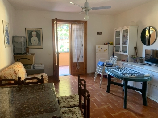 Trilocale con terrazzo, Cecina marina