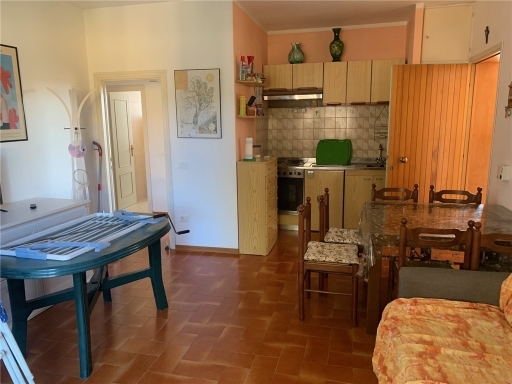 Trilocale con terrazzo, Cecina marina