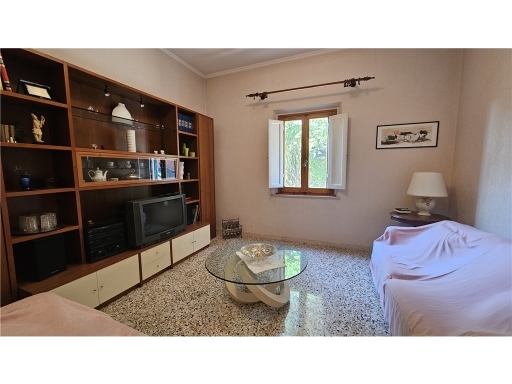 Villa con giardino, Empoli casenuove