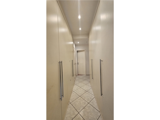 Casa indipendente con giardino, Empoli centro