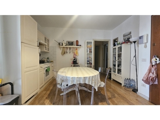Trilocale con terrazzo, Empoli carraia