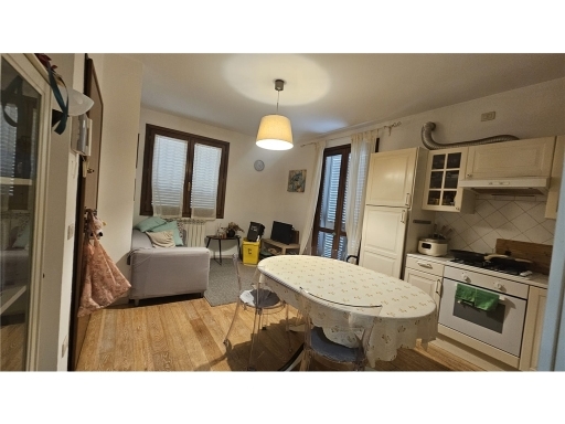 Trilocale con terrazzo, Empoli carraia