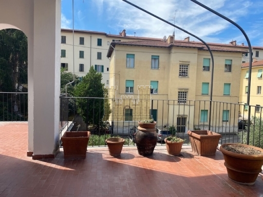 Appartamento con terrazzo, Firenze coverciano