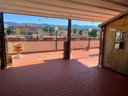 Attico con terrazzo a Borgo San Lorenzo
