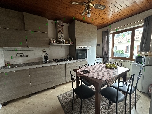 Quadrilocale con giardino a Barberino di Mugello