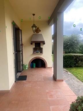 Villa con giardino a Barberino di Mugello